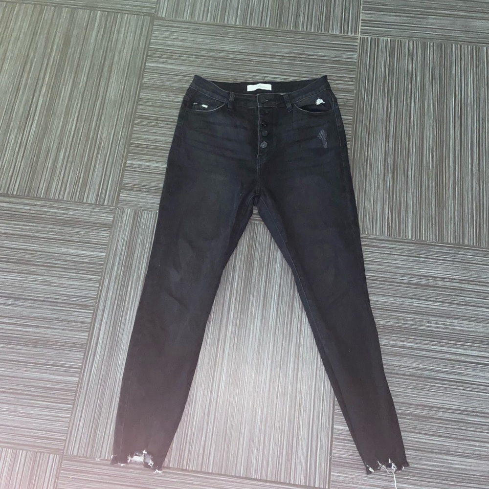 Kancan black jeans ripped size 11/29 women’s